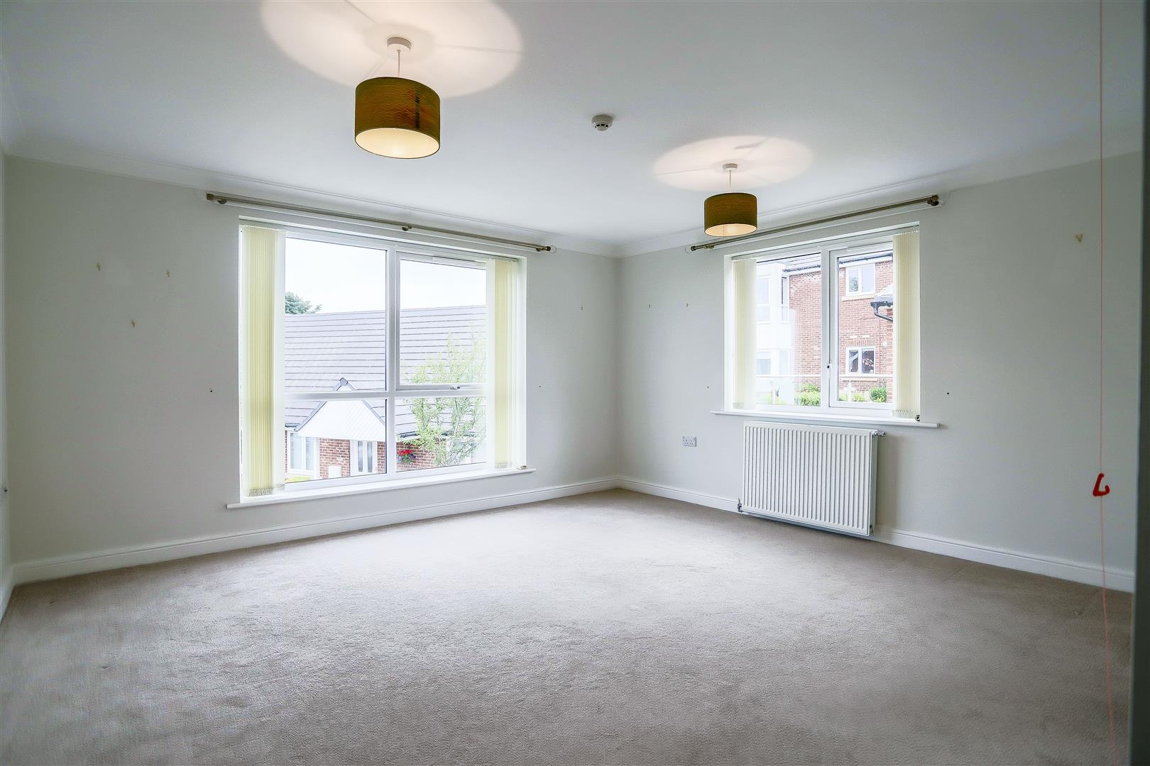 1 Bed Retirement Flat For Sale - Main Image